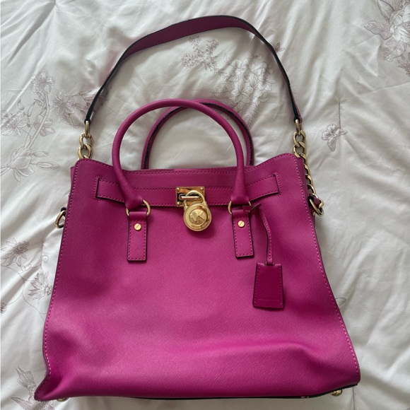 Michael Kors Handbags - Michael Kors | Pink Large Hamilton Handbag